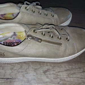 Born Handcrafted Footwear